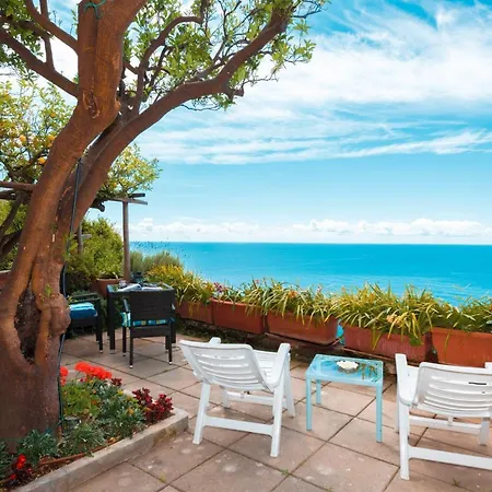 Villino Delle Orchidee Holiday home